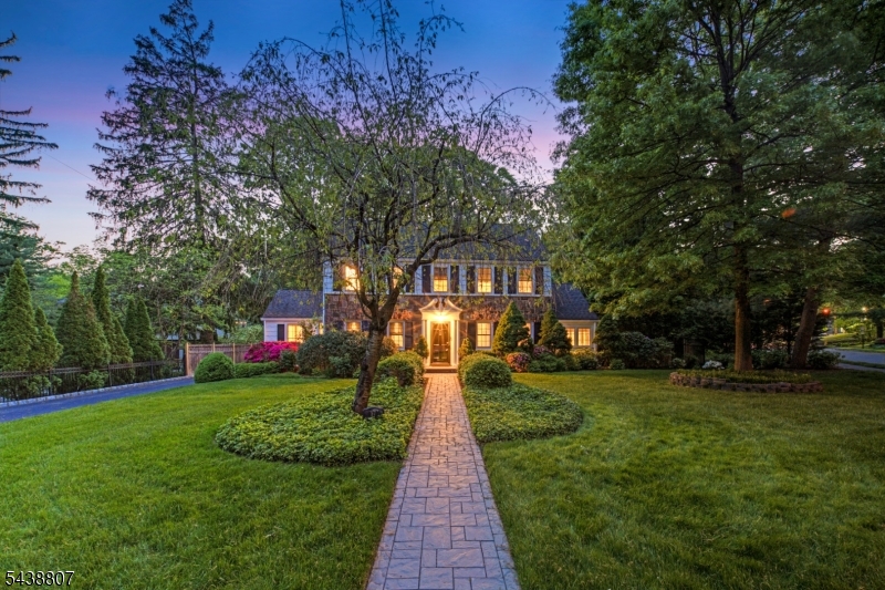 57 Woodland Road Short Hills, NJ 07078 - Photo 3 of 42