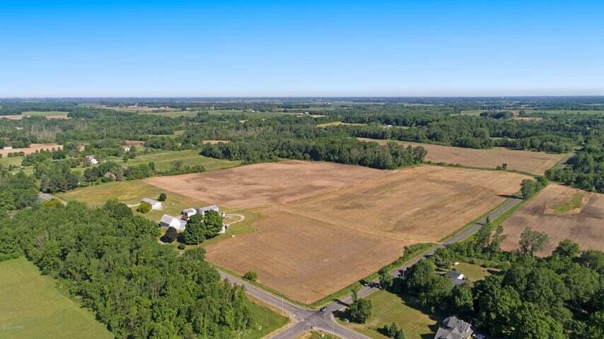 25-acres Garr Road Berrien Springs, MI 49103 - Photo 3 of 11 20220627235856553919000000-o