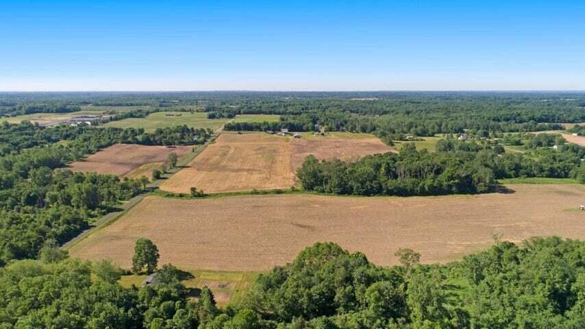25-acres Garr Road Berrien Springs, MI 49103 - Photo 8 of 11 20220627235857432023000000-o