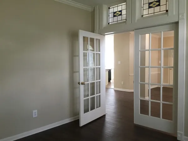 $3,150 | 141 South Laguna Pointe Drive, League City, TX 77573