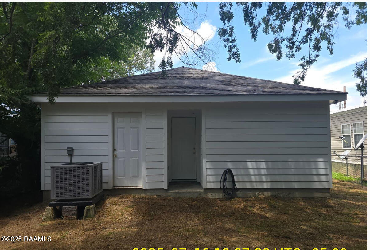 736 Main Street Cankton, LA 70584 - Photo 4 of 14 IMG_9105