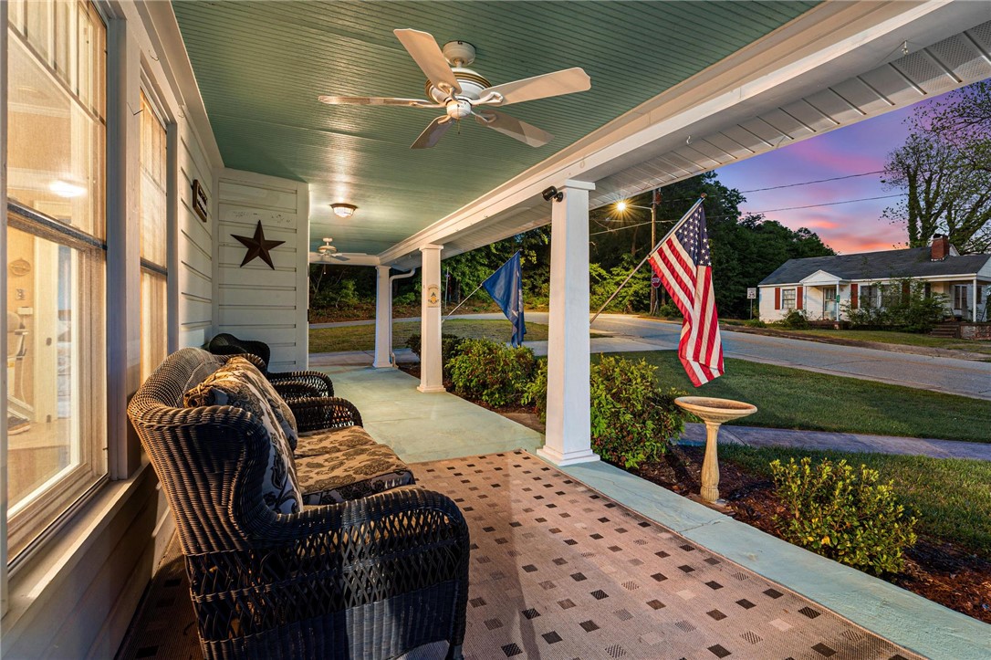 205 Harrison Avenue Walhalla, SC 29691 - Photo 12 of 50