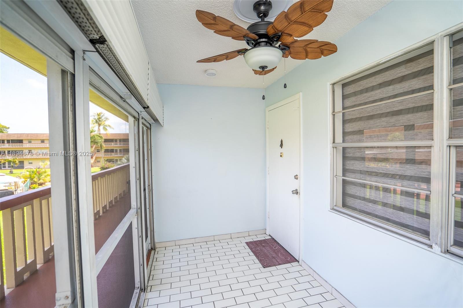 5300 Washington Street, Unit T227 Hollywood, FL 33021 - Photo 8 of 45 a view of an entryway