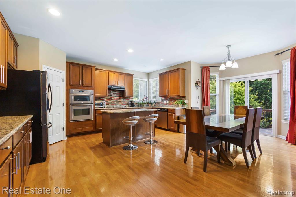 3446 Connors Drive Rochester Hills, MI 48307 - Photo 15 of 50