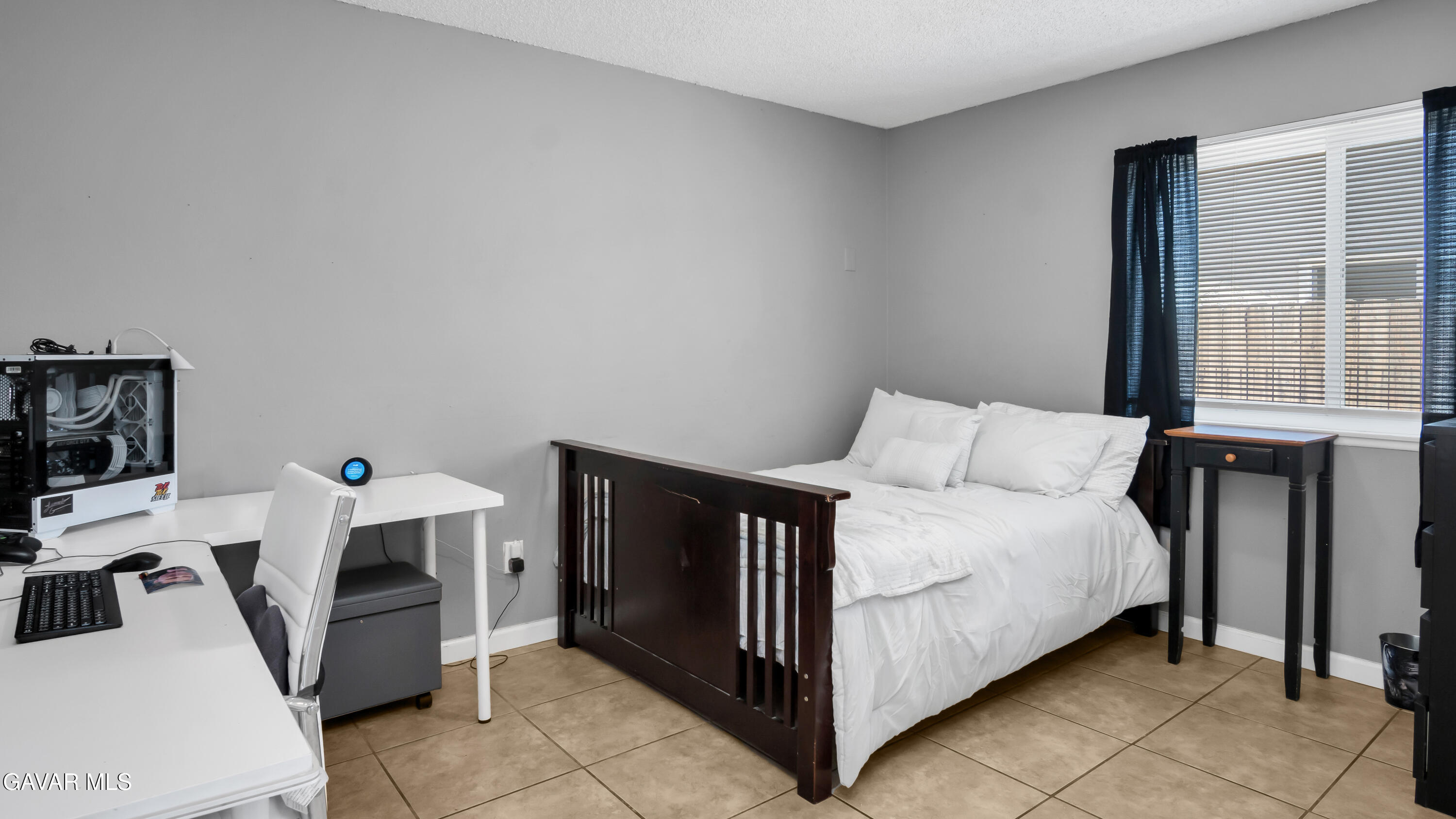 44008 Raysack Avenue Lancaster, CA 93535 - Photo 19 of 27 2-Room