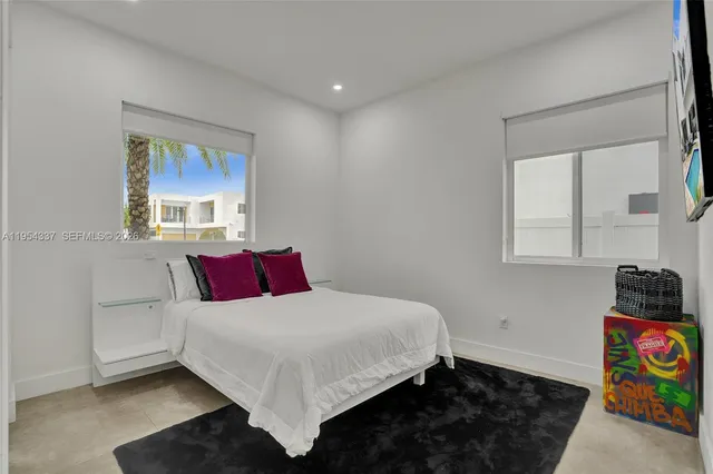 $9,000 | 9995 Northwest 75th Street, Doral, FL 33178