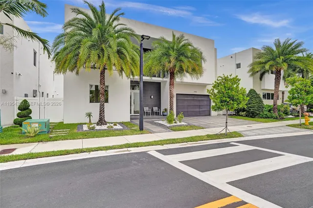 $9,000 | 9995 Northwest 75th Street, Doral, FL 33178