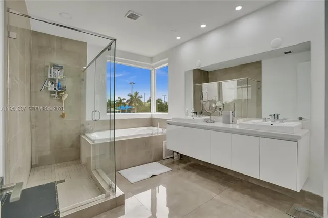 $9,000 | 9995 Northwest 75th Street, Doral, FL 33178