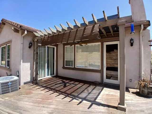 $785,000 | 2743 Overlook Drive, Vallejo, CA 94591