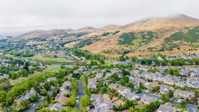 $785,000 | 2743 Overlook Drive, Vallejo, CA 94591