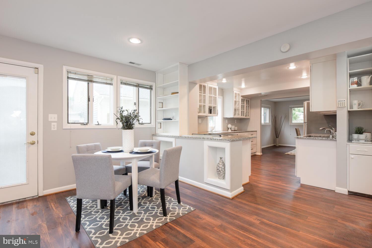 11823 Charles Road Silver Spring, MD 20906 - Photo 11 of 33 Breakfast table