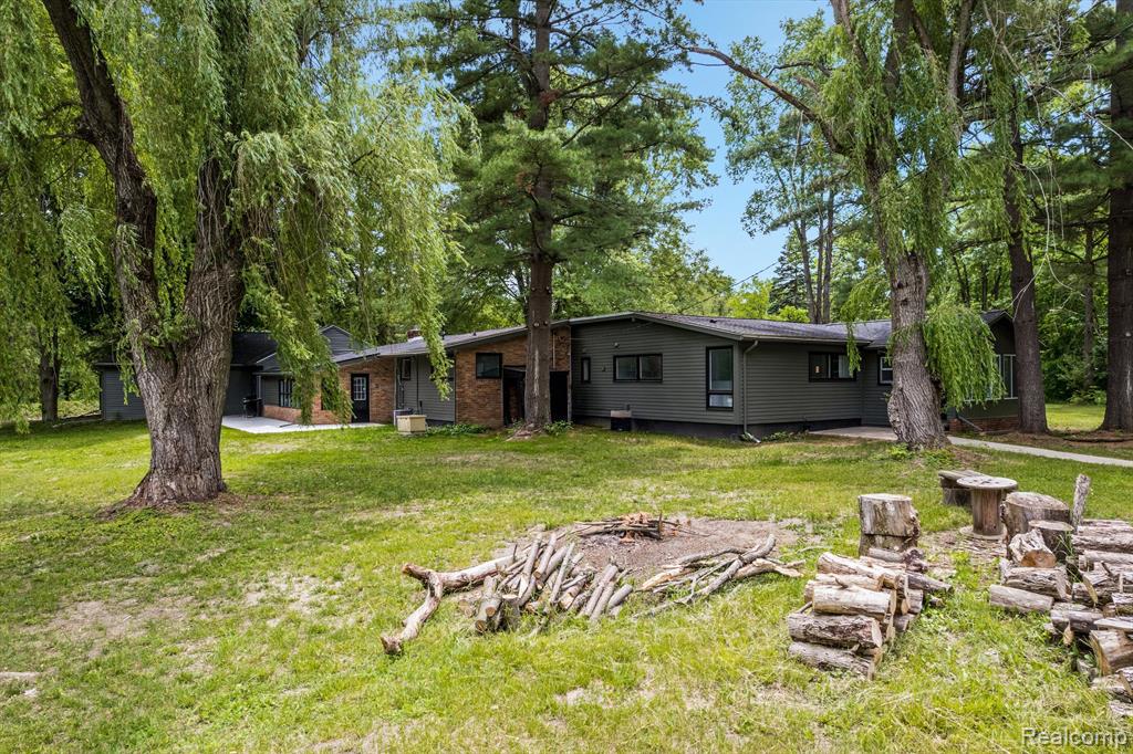 1765 East Predmore Road Oakland, MI 48363 - Photo 59 of 65