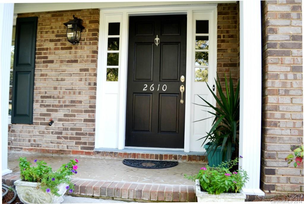 2610 Lilly Mill Road Charlotte, NC 28210 - Photo 2 of 24 Gallery Image 2
