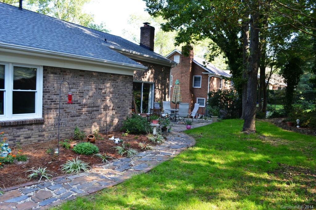 2610 Lilly Mill Road Charlotte, NC 28210 - Photo 24 of 24 Gallery Image 24