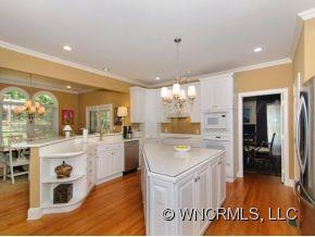 27 Forest Road Asheville, NC 28803 - Photo 6 of 24 Gallery Image 6