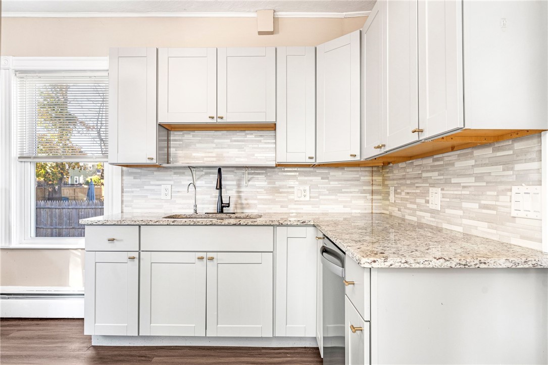 12 Lookout Avenue North Providence, RI 02911 - Photo 9 of 26