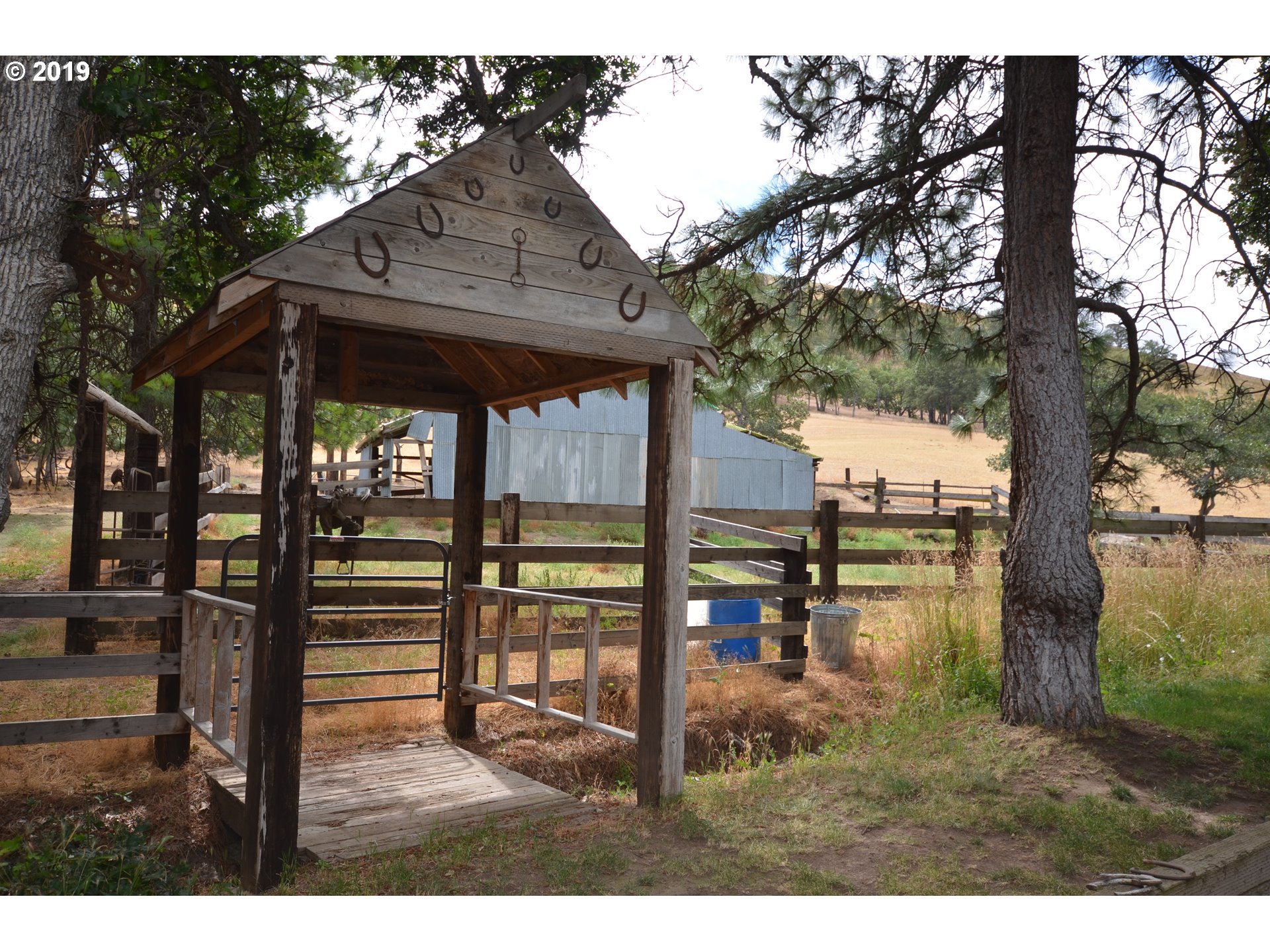 6918 Wells Road The Dalles, OR 97058 - Photo 12 of 31