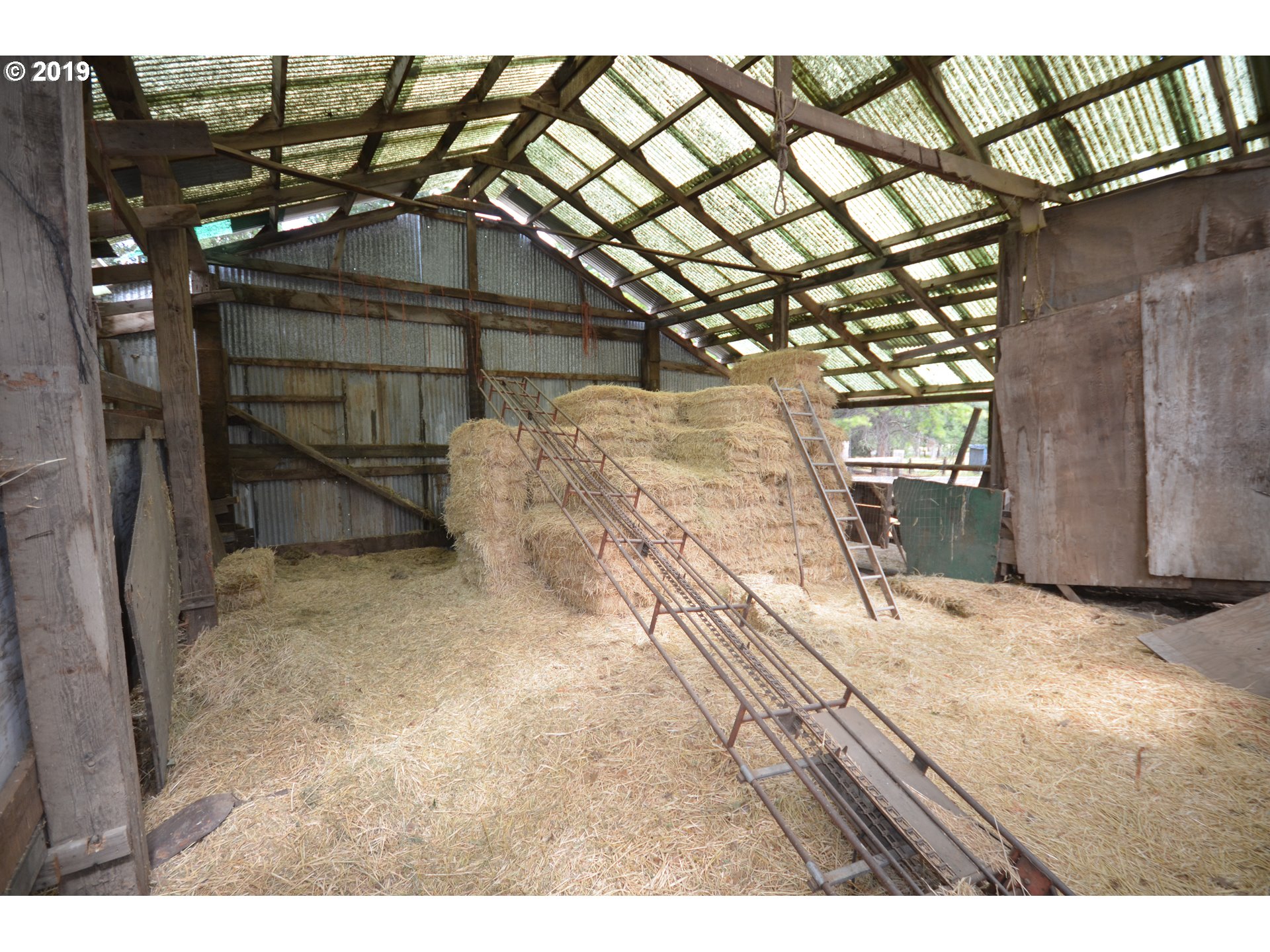 6918 Wells Road The Dalles, OR 97058 - Photo 15 of 31