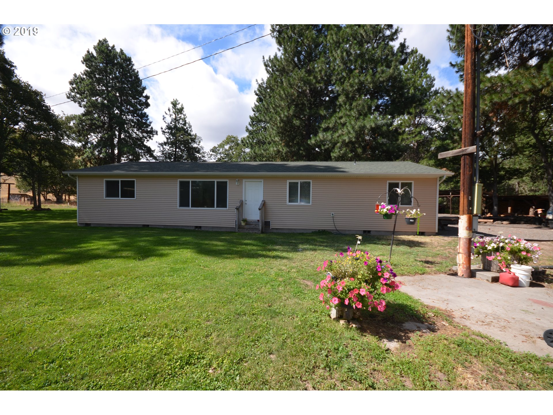 6918 Wells Road The Dalles, OR 97058 - Photo 21 of 31