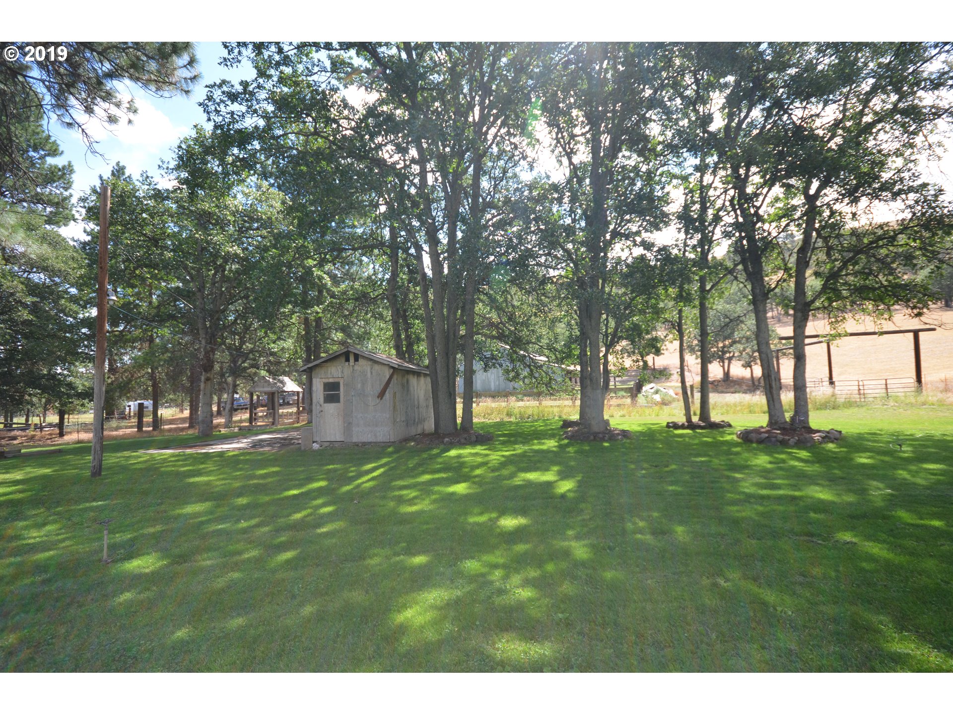 6918 Wells Road The Dalles, OR 97058 - Photo 9 of 31