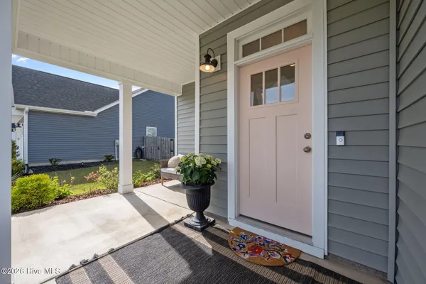 $515,000 | 105 East Yellow Lois Drive, Hampstead, NC 28443