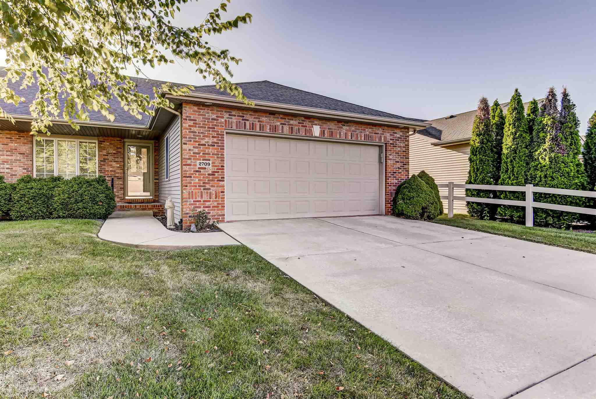 2709 Rutherford Trek Springfield, IL 62711 - Photo 1 of 39 Gallery Image 1