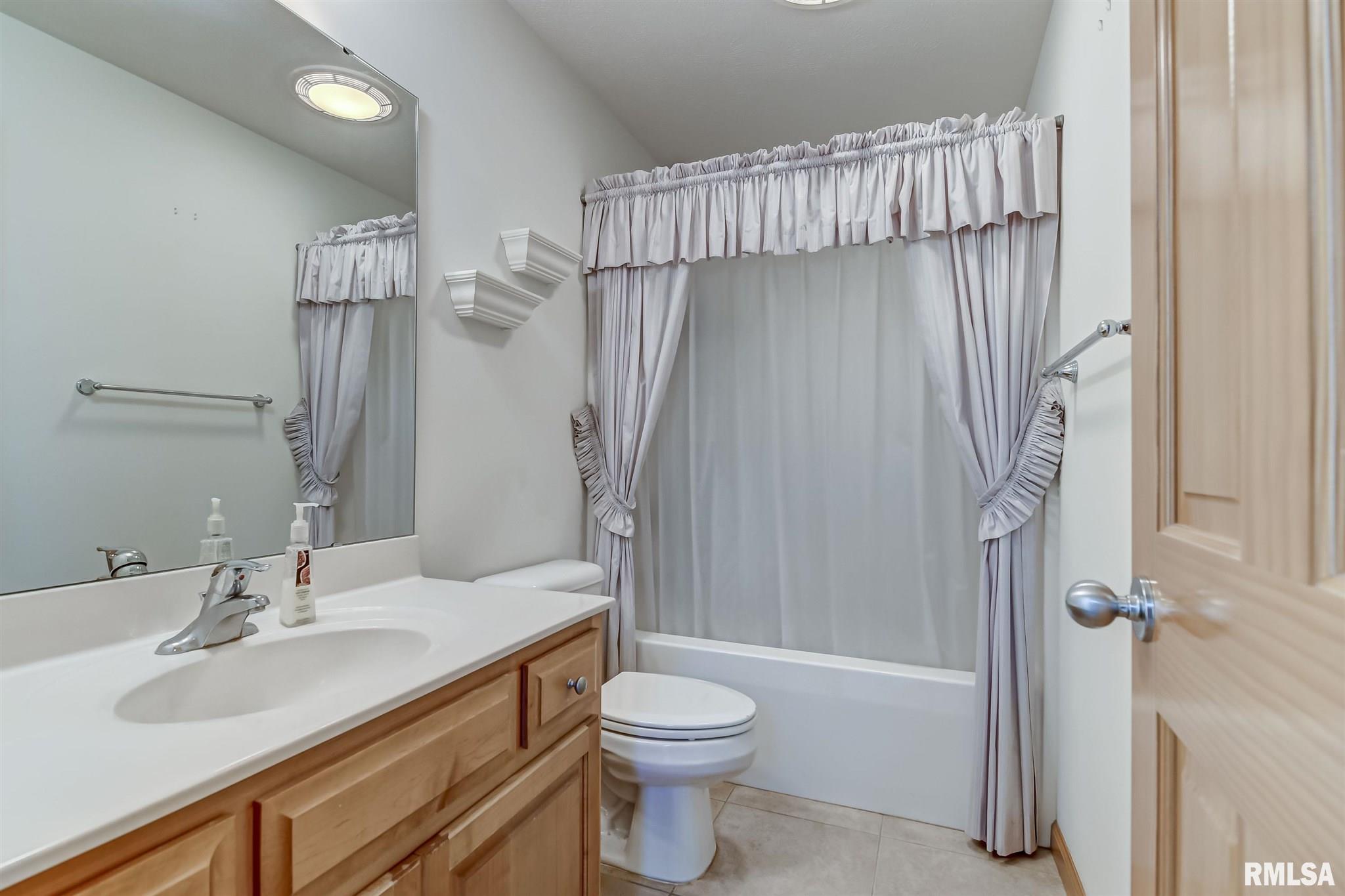 2709 Rutherford Trek Springfield, IL 62711 - Photo 30 of 39 Gallery Image 30