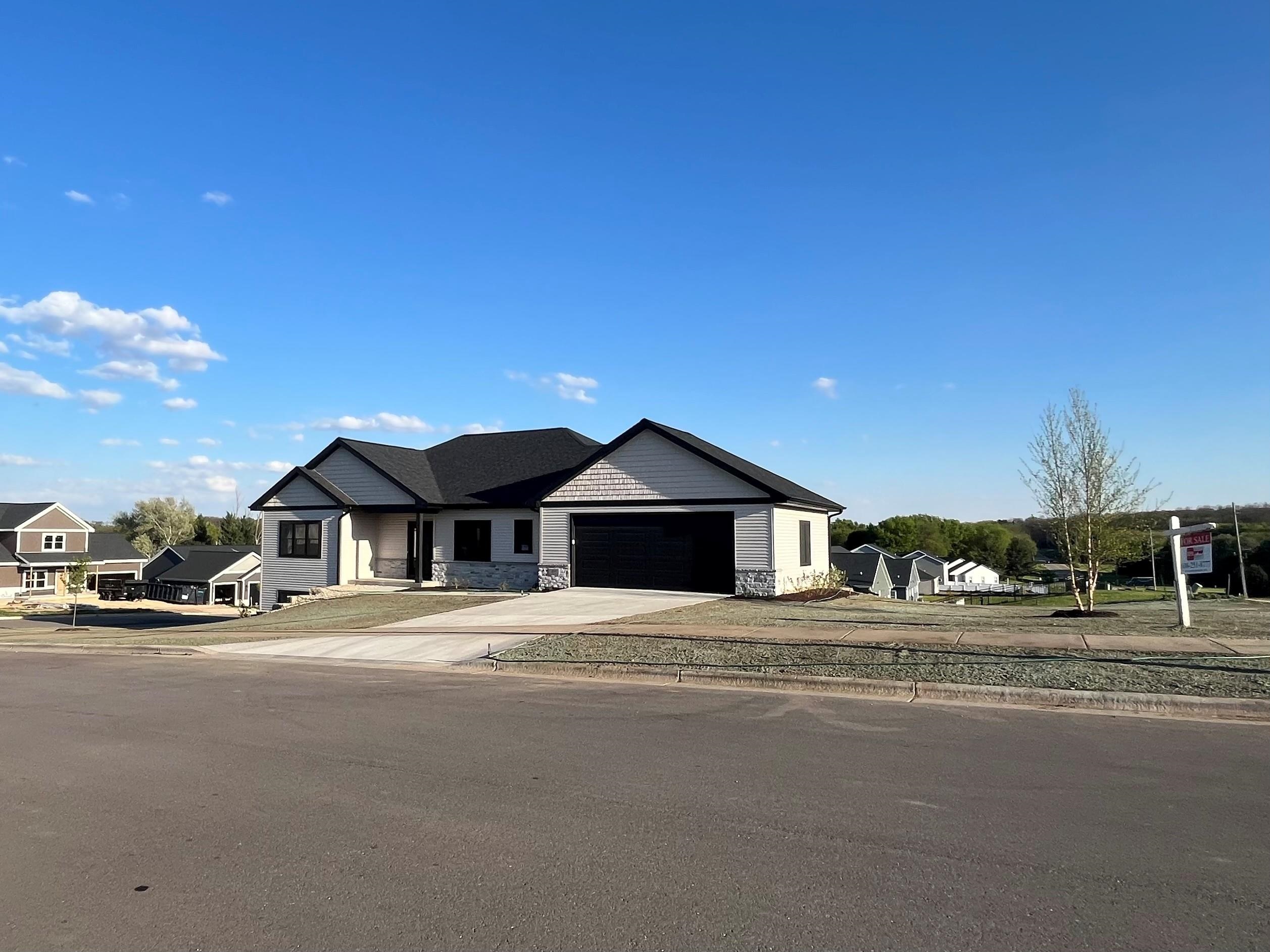 495 Foxfield Road Oregon, WI 53575 - Photo 1 of 29