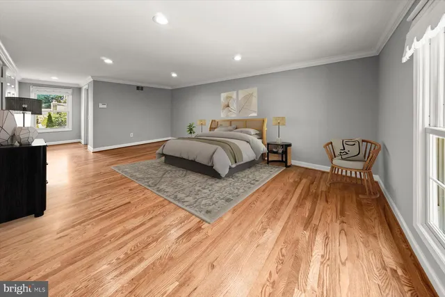 $1,300,000 | 10712 Gainsborough Road, Potomac, MD 20854