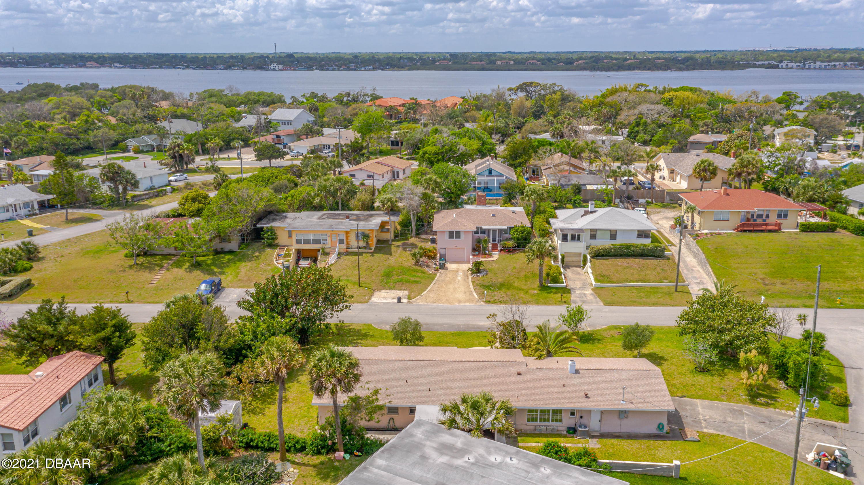 2317 Crescent Ridge Road Daytona Beach, FL 32118 - Photo 29 of 34 2817 Crescent-30