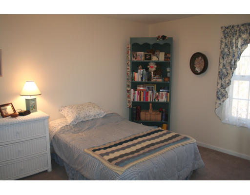 335 Mendon Road Northbridge, MA 01534 - Photo 17 of 20 Gallery Image 17