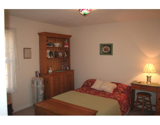 335 Mendon Road Northbridge, MA 01534 - Photo 18 of 20 Gallery Image 18
