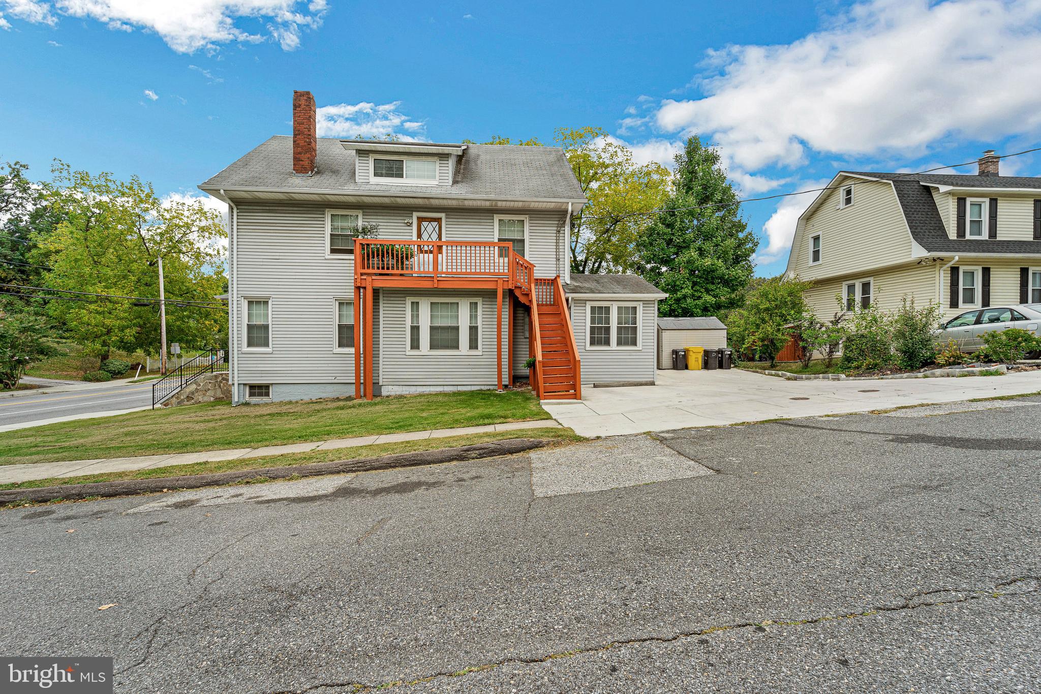 206 East Maple Road Linthicum Heights, MD 21090 - Photo 2 of 55