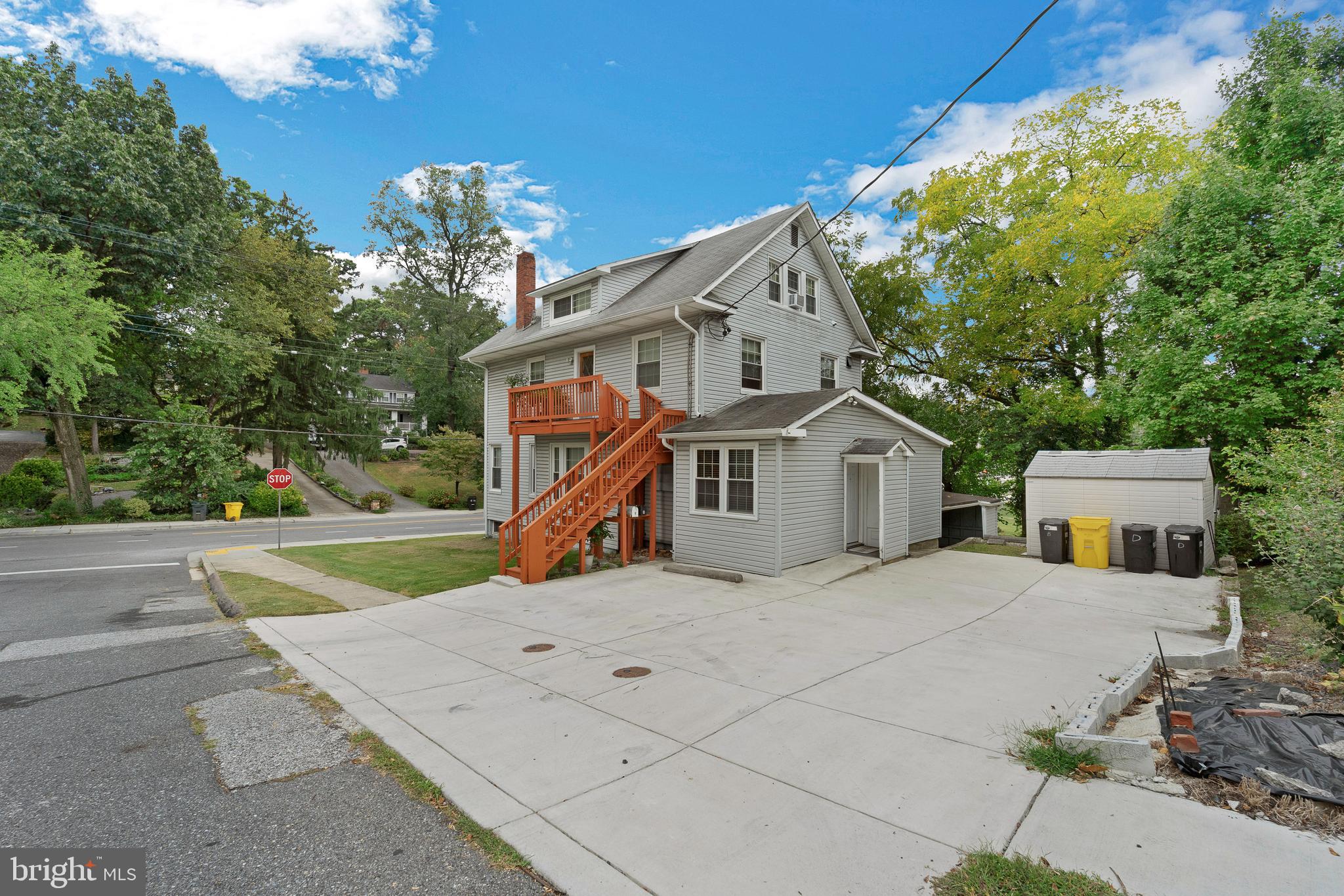 206 East Maple Road Linthicum Heights, MD 21090 - Photo 3 of 55