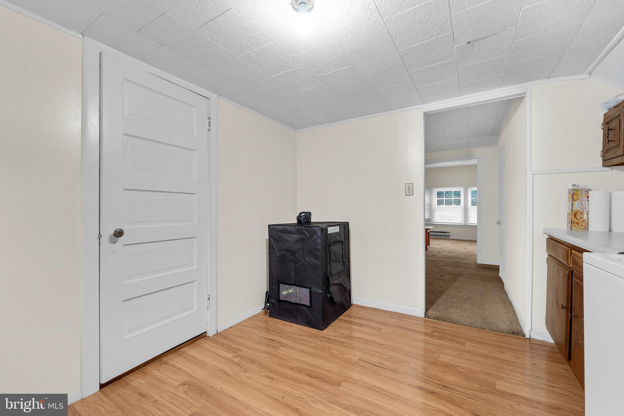 206 East Maple Road Linthicum Heights, MD 21090 - Photo 8 of 55