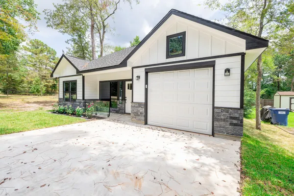 $219,999 | 3507 Sam Houston Road, Willis, TX 77378