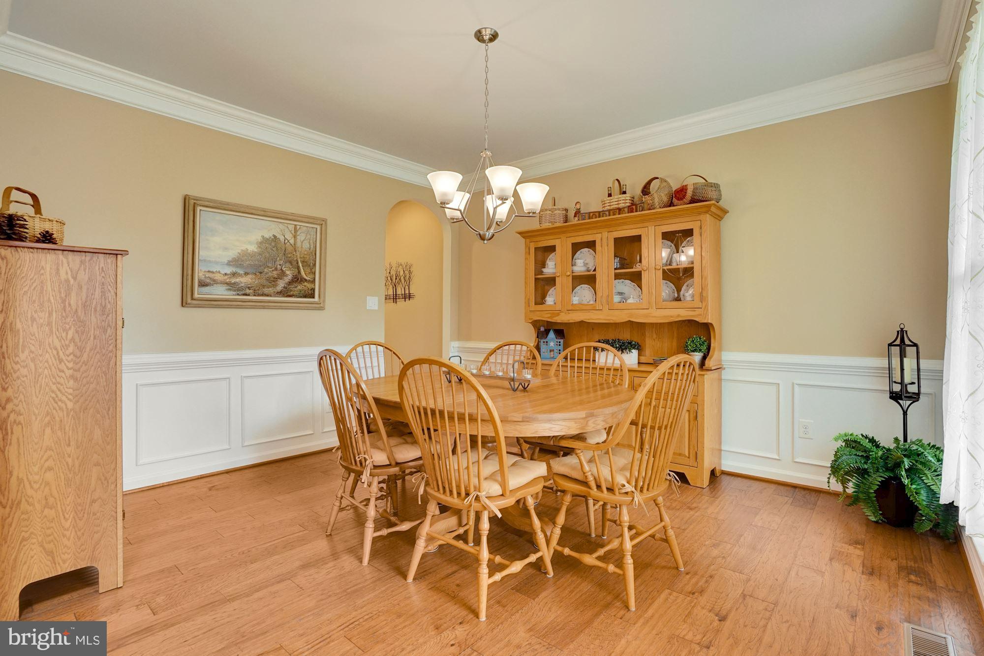 Formal dining room