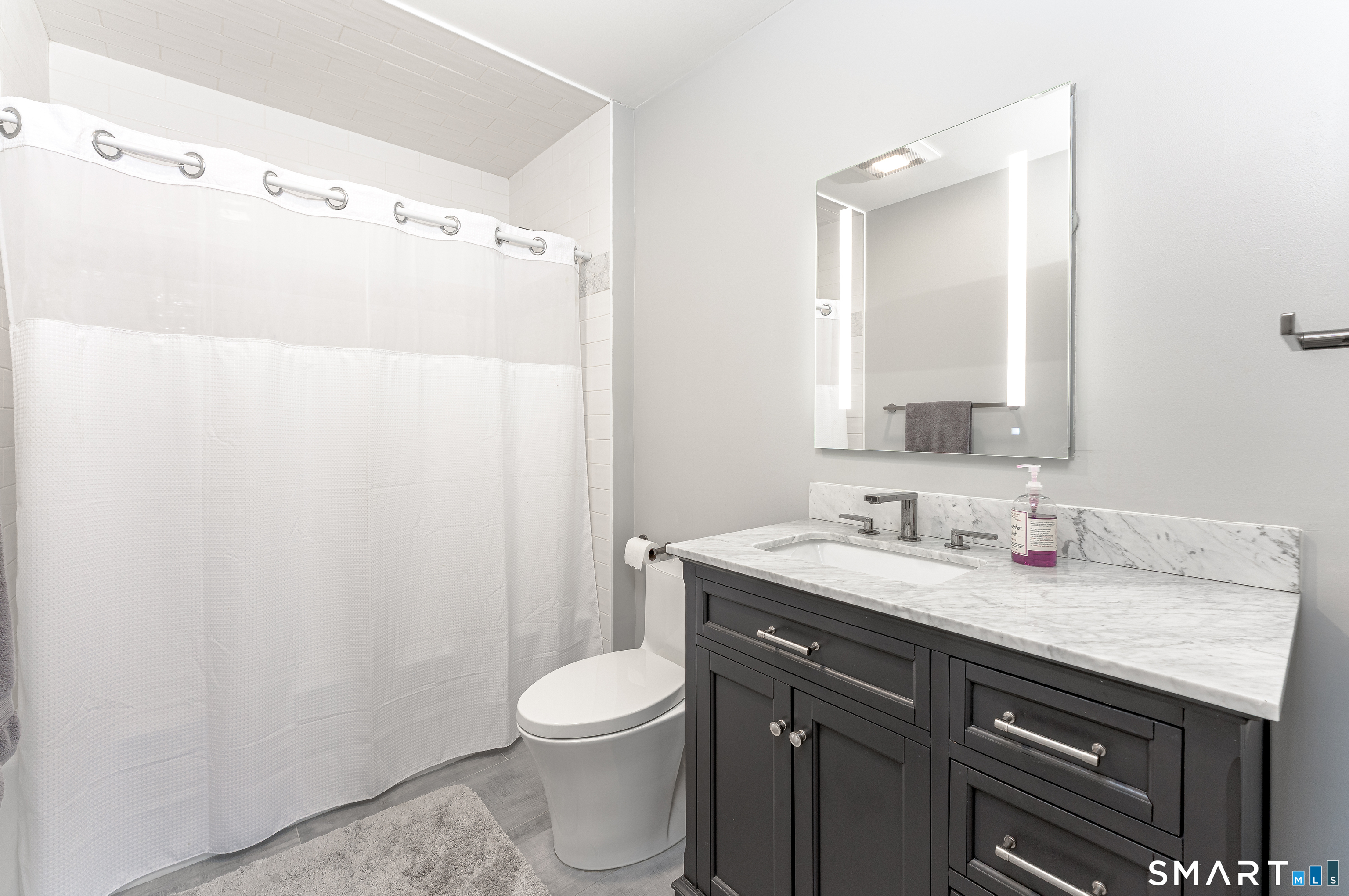 280 Old Lambert Road, Unit 280 Orange, CT 06477 - Photo 25 of 39