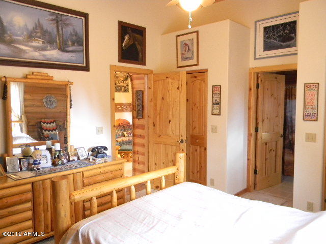 2949 Valley Forge Overgaard, AZ 85933 - Photo 9 of 20 BEDROOM