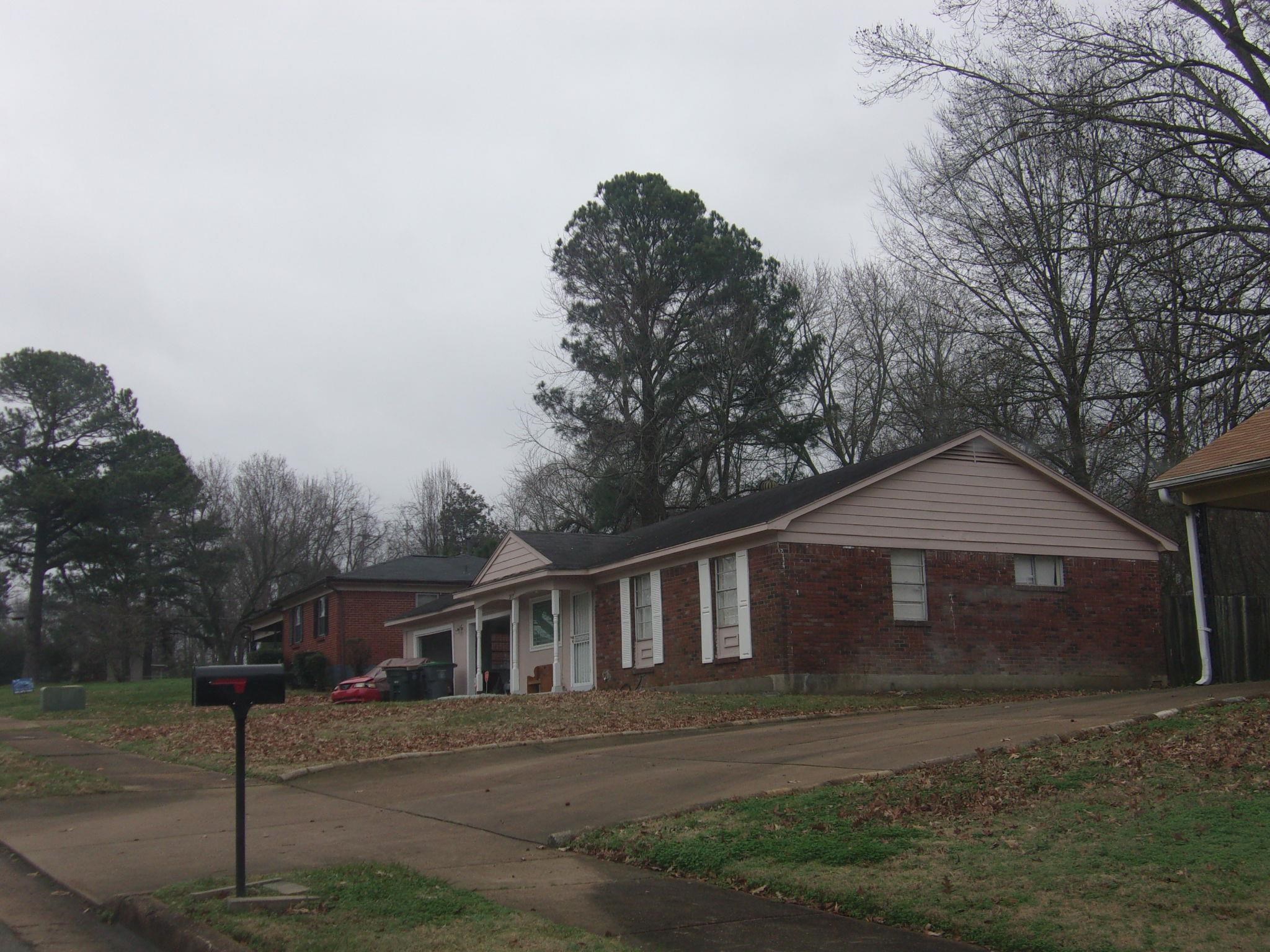 2817 Lake Park Road Memphis, TN 38127 - Photo 5 of 7 Gallery Image 5