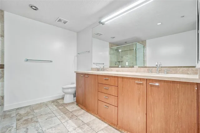 $9,000 | 3131 Michelson Drive, Unit 1504, Irvine, CA 92612