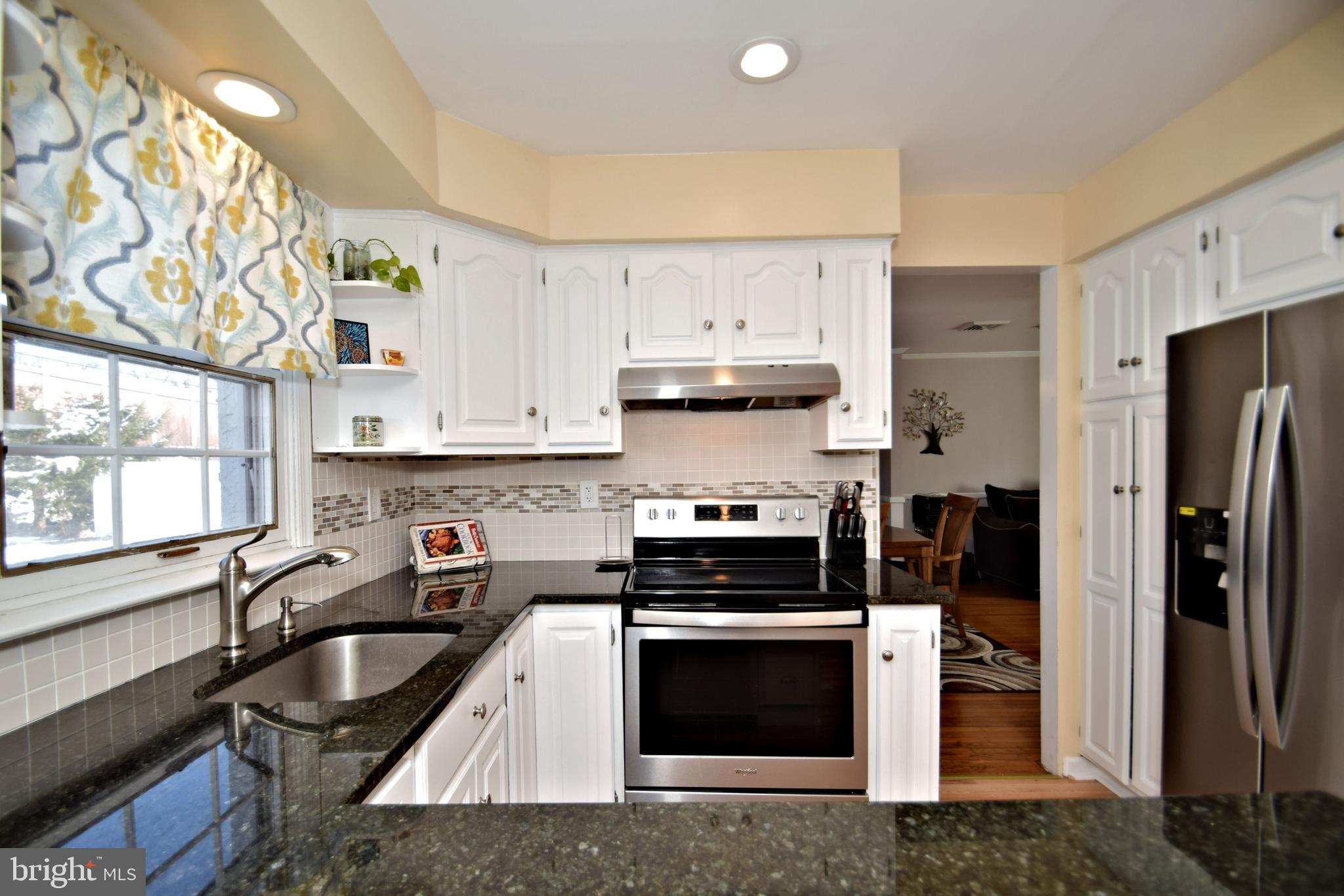 1618 Dogwood Road Flourtown, PA 19031 - Photo 19 of 60 Kitchen