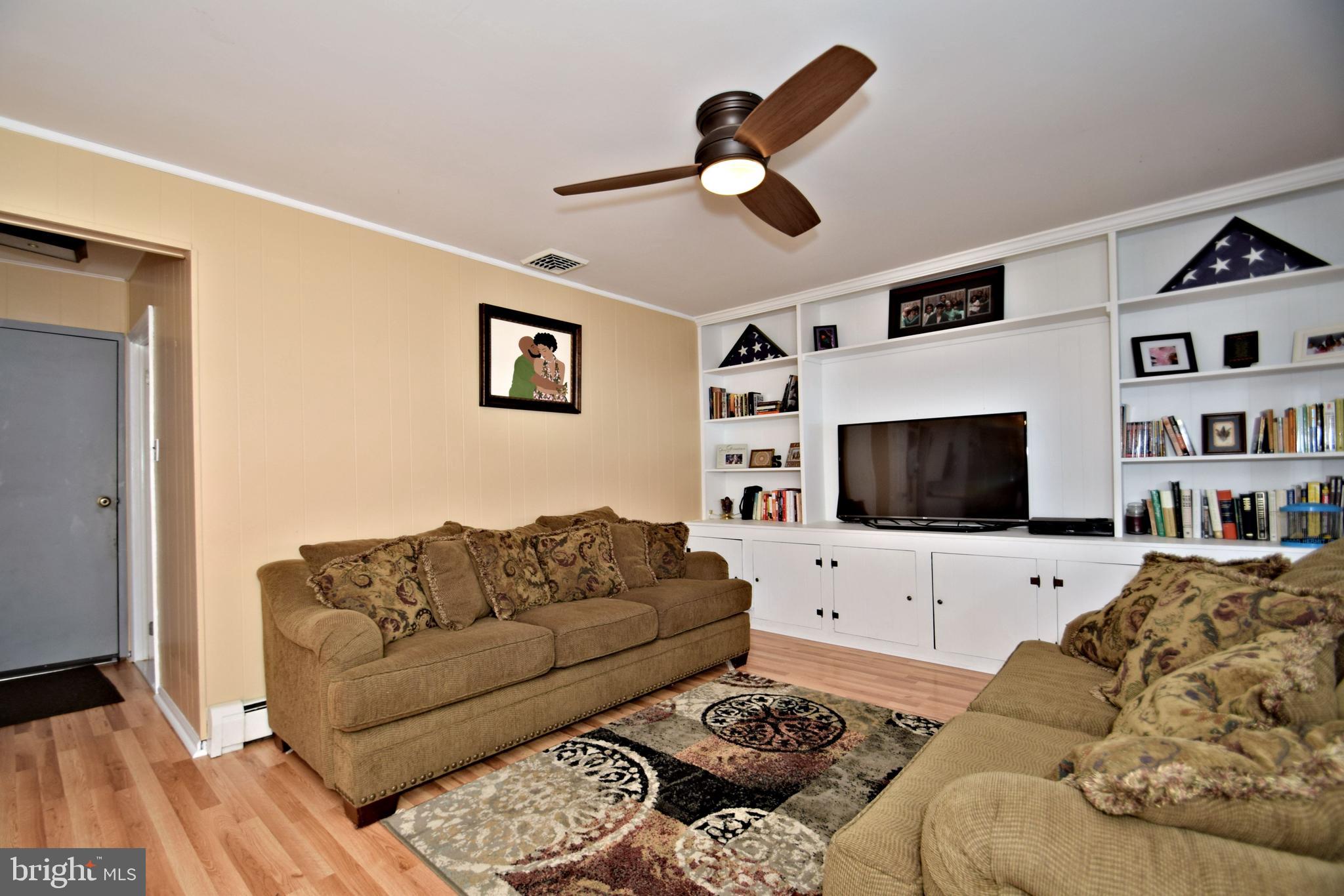 1618 Dogwood Road Flourtown, PA 19031 - Photo 28 of 60 Family Room