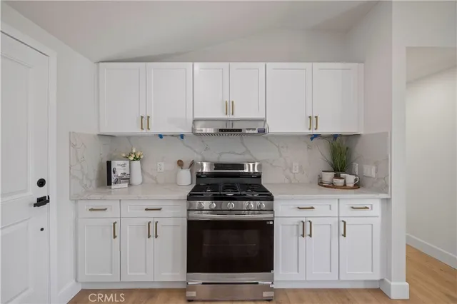 $699,000 | 19017 Drycliff Street, Canyon Country, CA 91351