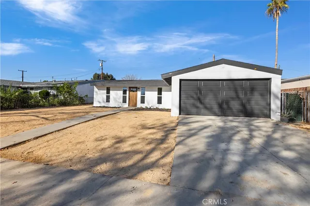 $699,000 | 19017 Drycliff Street, Canyon Country, CA 91351