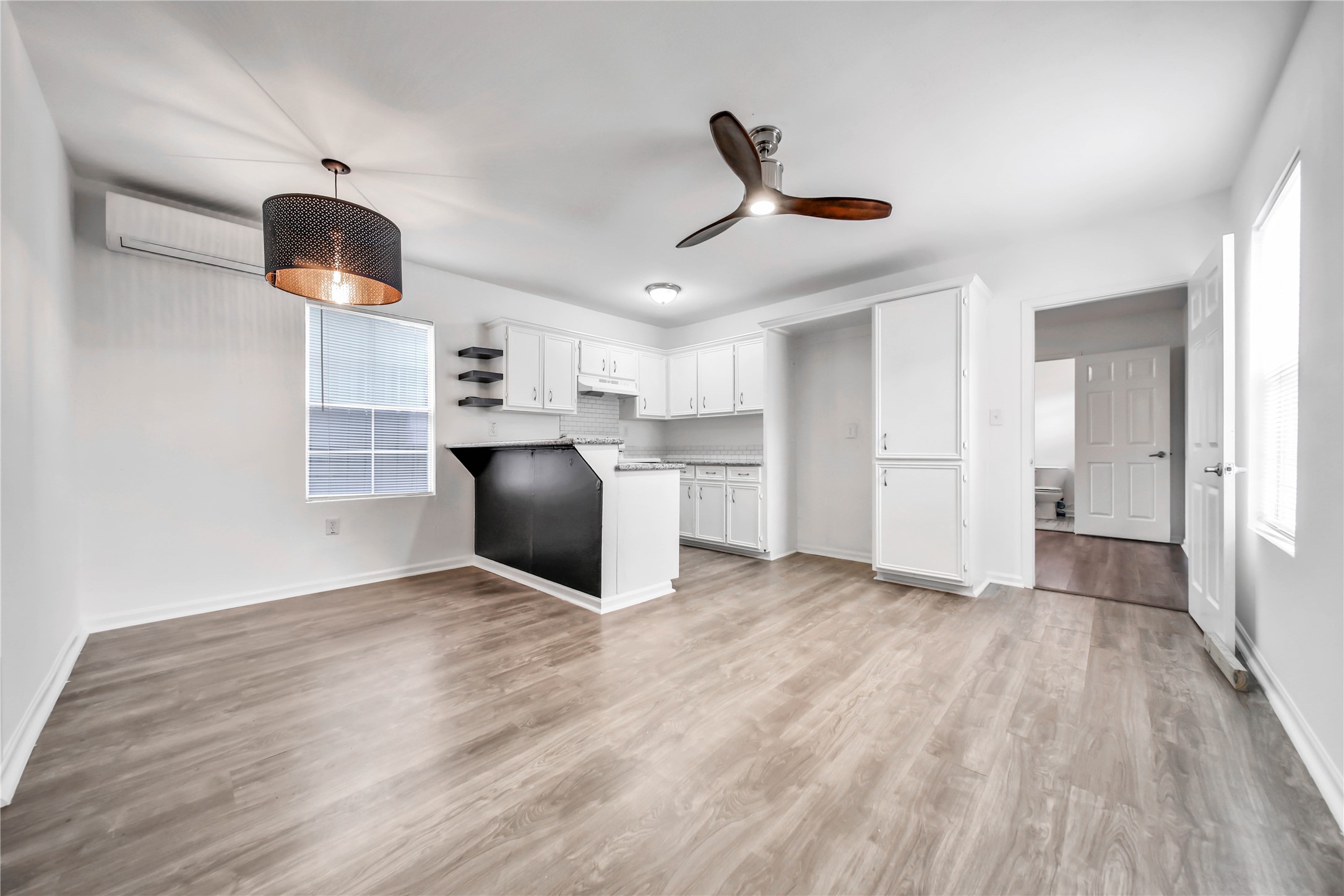 1710 Shelby Street, Unit A Houston, TX 77009 - Photo 1 of 20