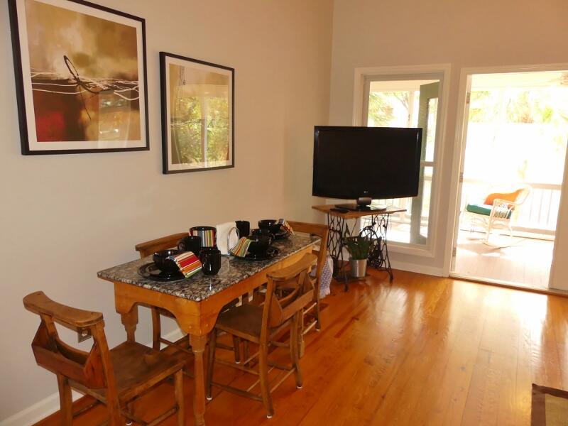 304 Jungle Road Edisto Island, SC 29438 - Photo 20 of 92 P1880926 (800x600)
