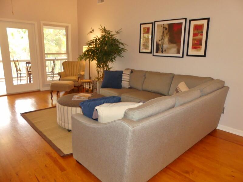 304 Jungle Road Edisto Island, SC 29438 - Photo 49 of 92 P1880955 (800x600)