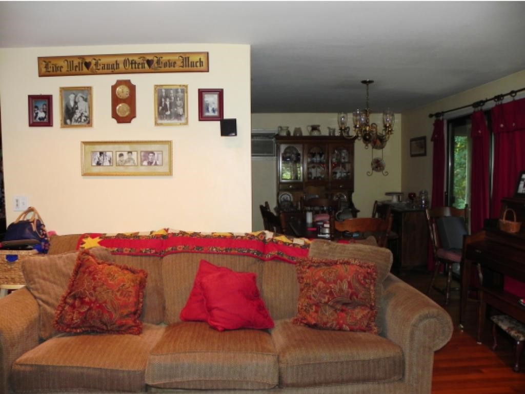 18 Scribner Road Raymond, NH 03077 - Photo 4 of 24