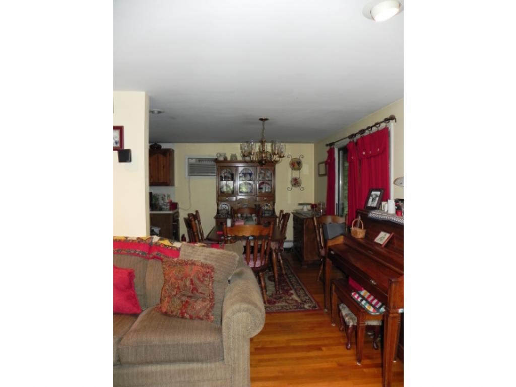 18 Scribner Road Raymond, NH 03077 - Photo 6 of 24